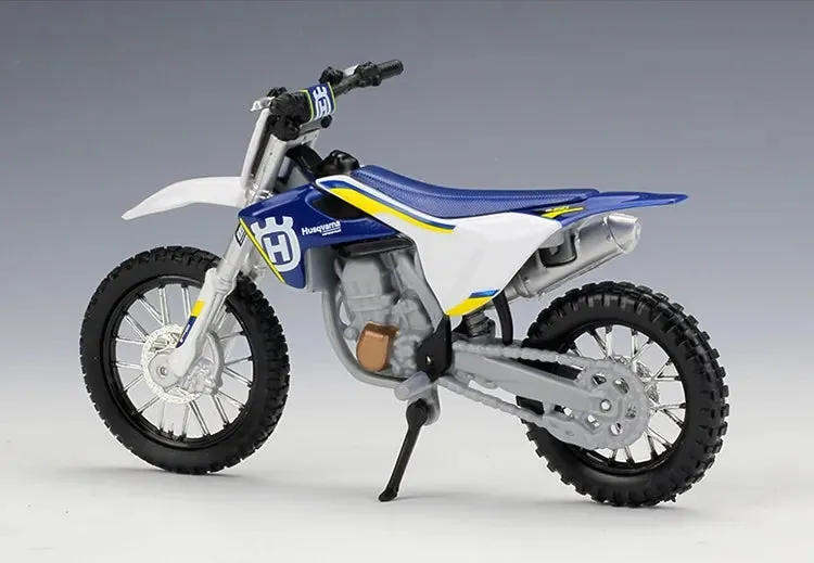 1:18 Husqvarna 2016 FC 450