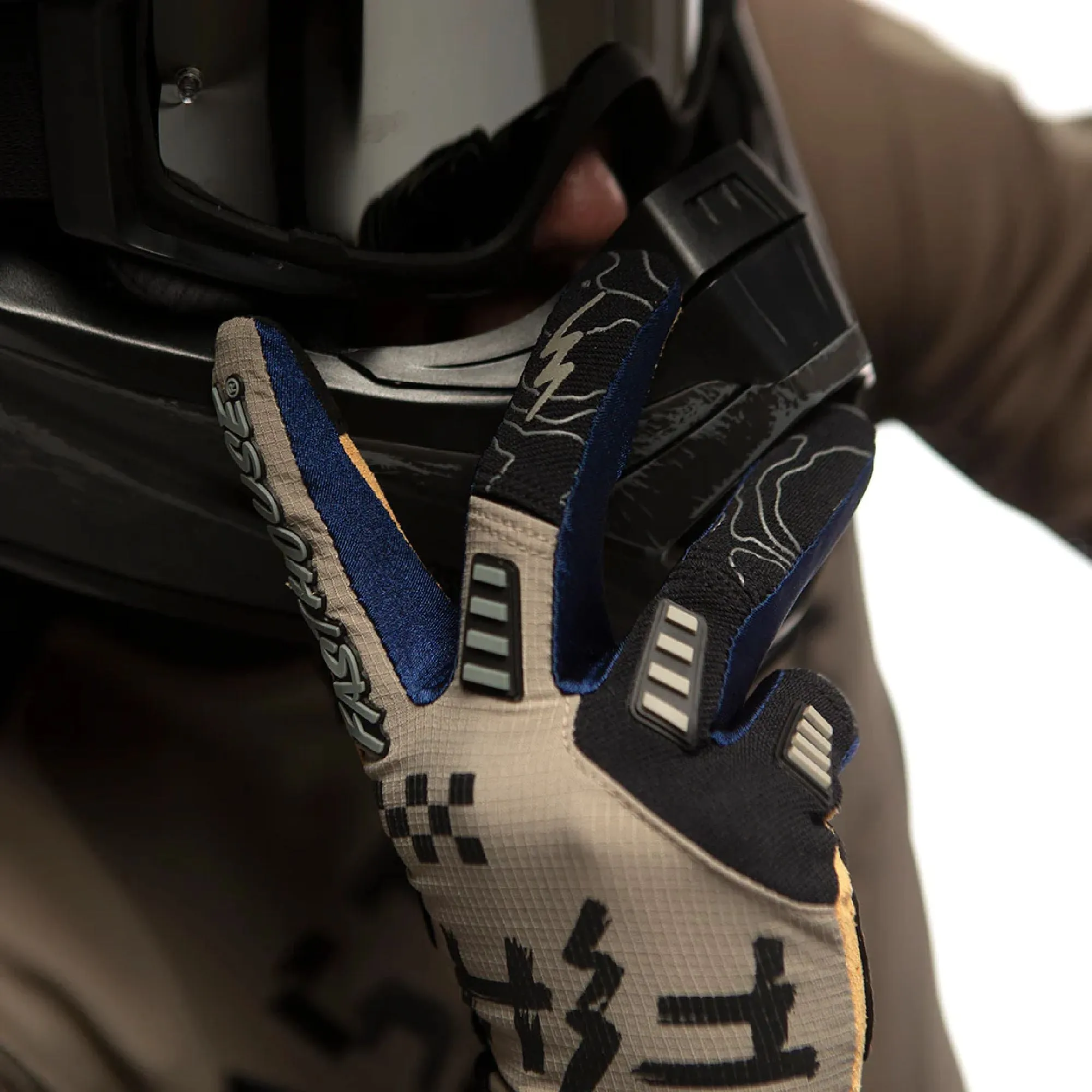 Fasthouse Off-Road Glove